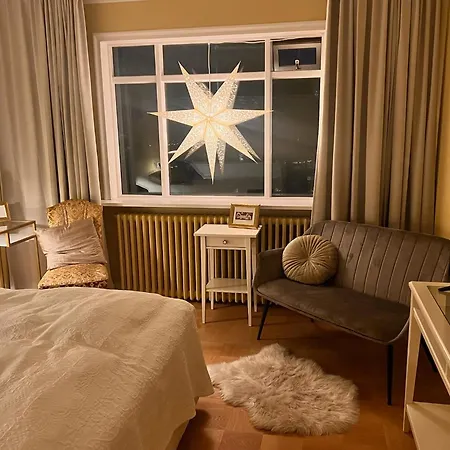 Casa Disa - Dreams, A Boutique In City's Park And Botanical Garden In Laugardalur, Hot-spring-valley *