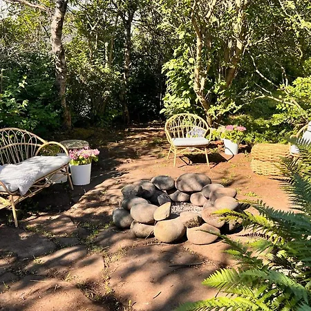 Casa Disa - Dreams, A Boutique In City's Park And Botanical Garden In Laugardalur, Hot-spring-valley レイキャヴィーク
