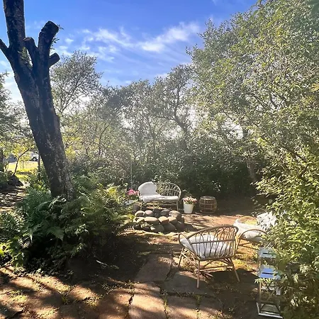 Casa Disa - Dreams, A Boutique In City's Park And Botanical Garden In Laugardalur, Hot-spring-valley *