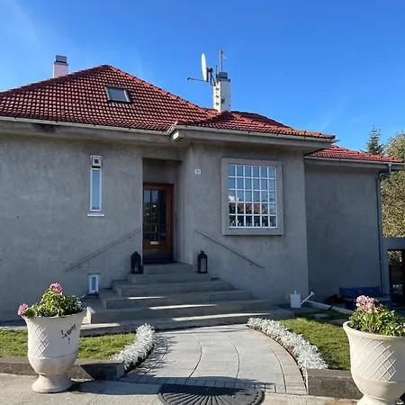 Casa Disa - Dreams, A Boutique In City's Park And Botanical Garden In Laugardalur, Hot-spring-valley