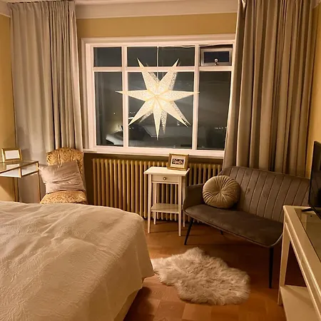 Casa Disa - Dreams, A Boutique In City's Park And Botanical Garden In Laugardalur, Hot-spring-valley *